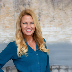 Kelly Sue Stonebreaker